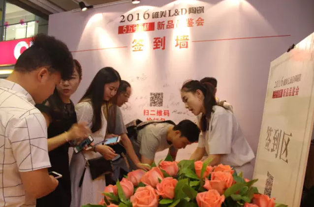 1481350748466464.png blob.png